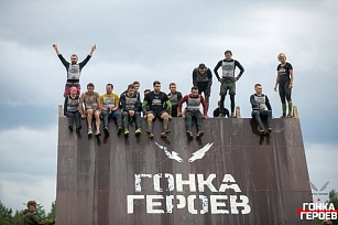 Команда «ШТРИХ-М» в «Гонке Героев»: танки, барьеры с водой, грязь и колючая проволока